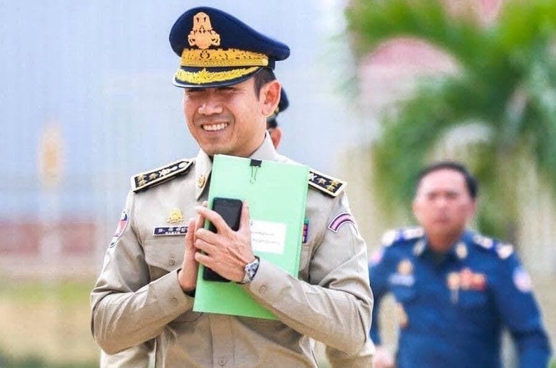 柬埔寨国家警察总署副总监、追踪新冠疑似病例小组组长狄威杰