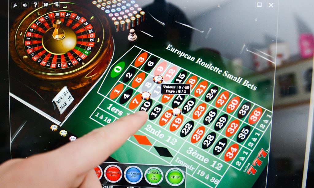 美国的在线赌场迅速扩展，SlotSource.com与在获得许可的在线游戏公司合作。
