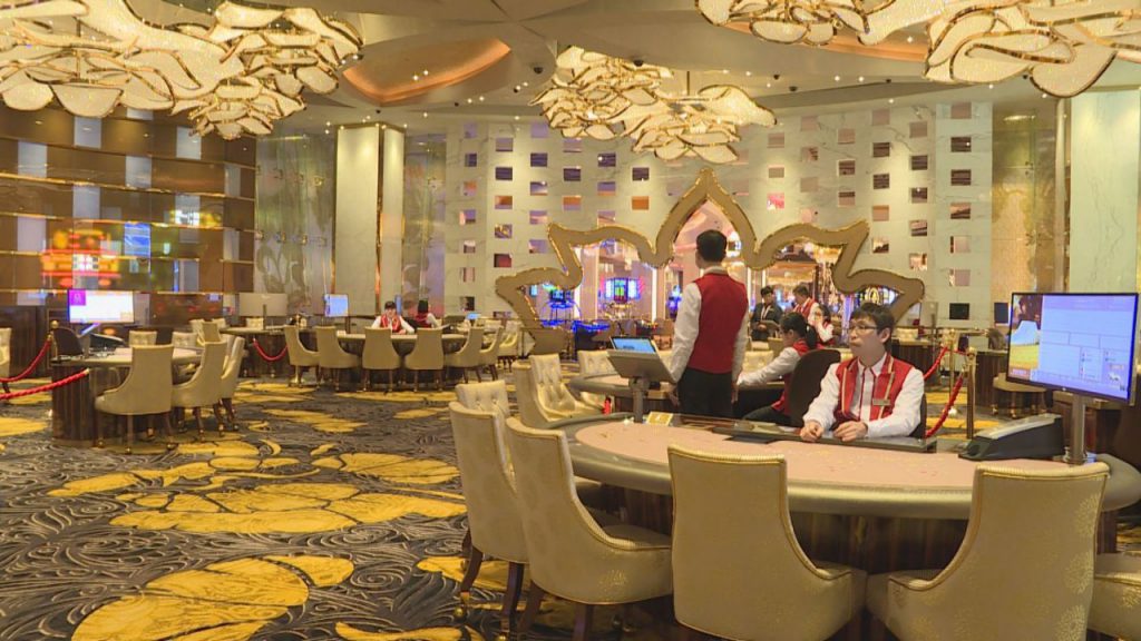 澳门7月赌收13.44亿，随着与广东省通关放宽，澳门博彩收入开始有所改善。