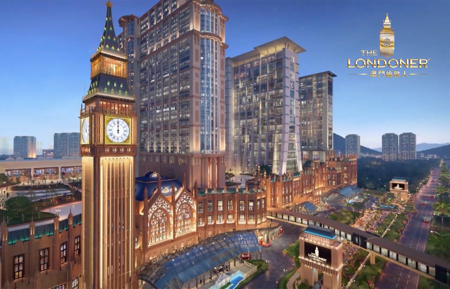 澳门伦敦人呈献经典的英国宏伟建筑，外墙以西敏寺及国会大厦作设计蓝图。