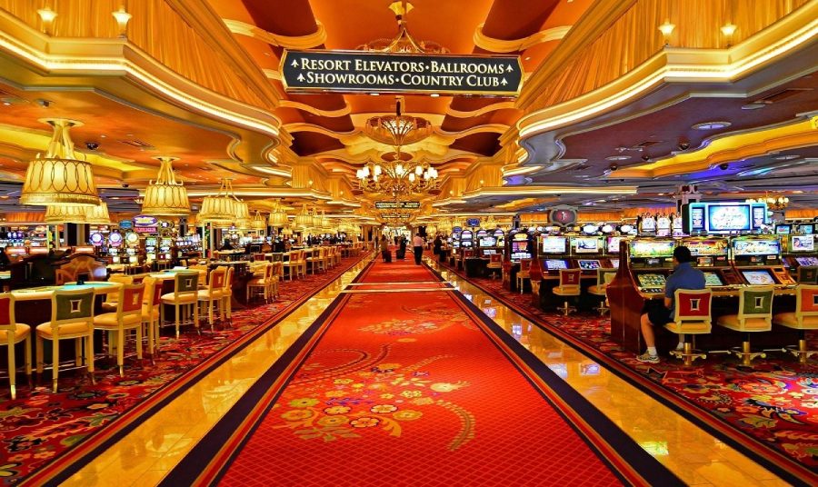 世界上有许多豪华的赌场度假胜地，可以提供赌博体验