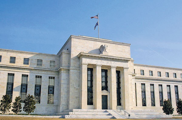 美国联储局的货币政策间接造成比特币的狂热