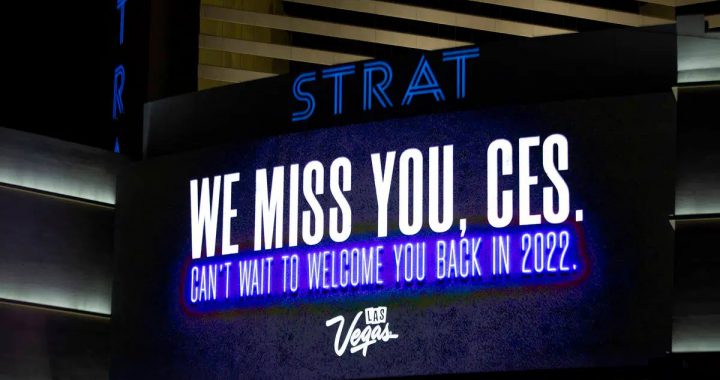 拉斯维加斯酒店纷纷在屏幕打上「CES我想念你」