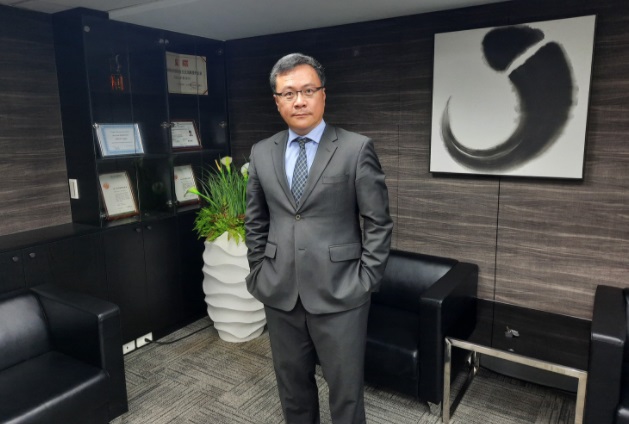 台湾众勤法律事务所所长、创办博弈用品协会的推手杨明勋