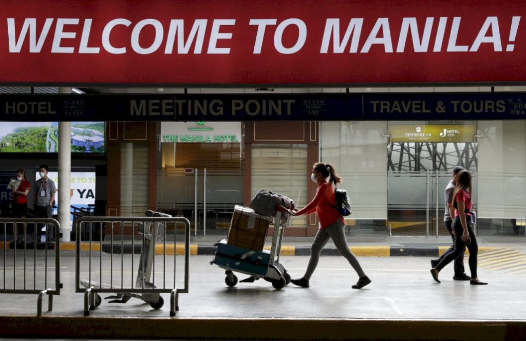 17名中国公民刚入境菲律宾就被遣返回国
