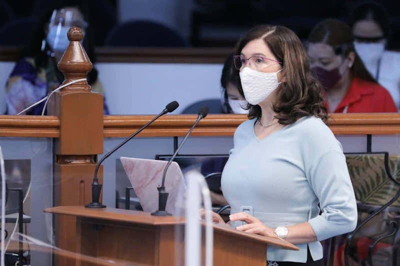 Pia Cayetano议员批准委员会推动修法对POGOs增税