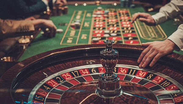 美國加州 查獲賭博 沒收賭金與毒品